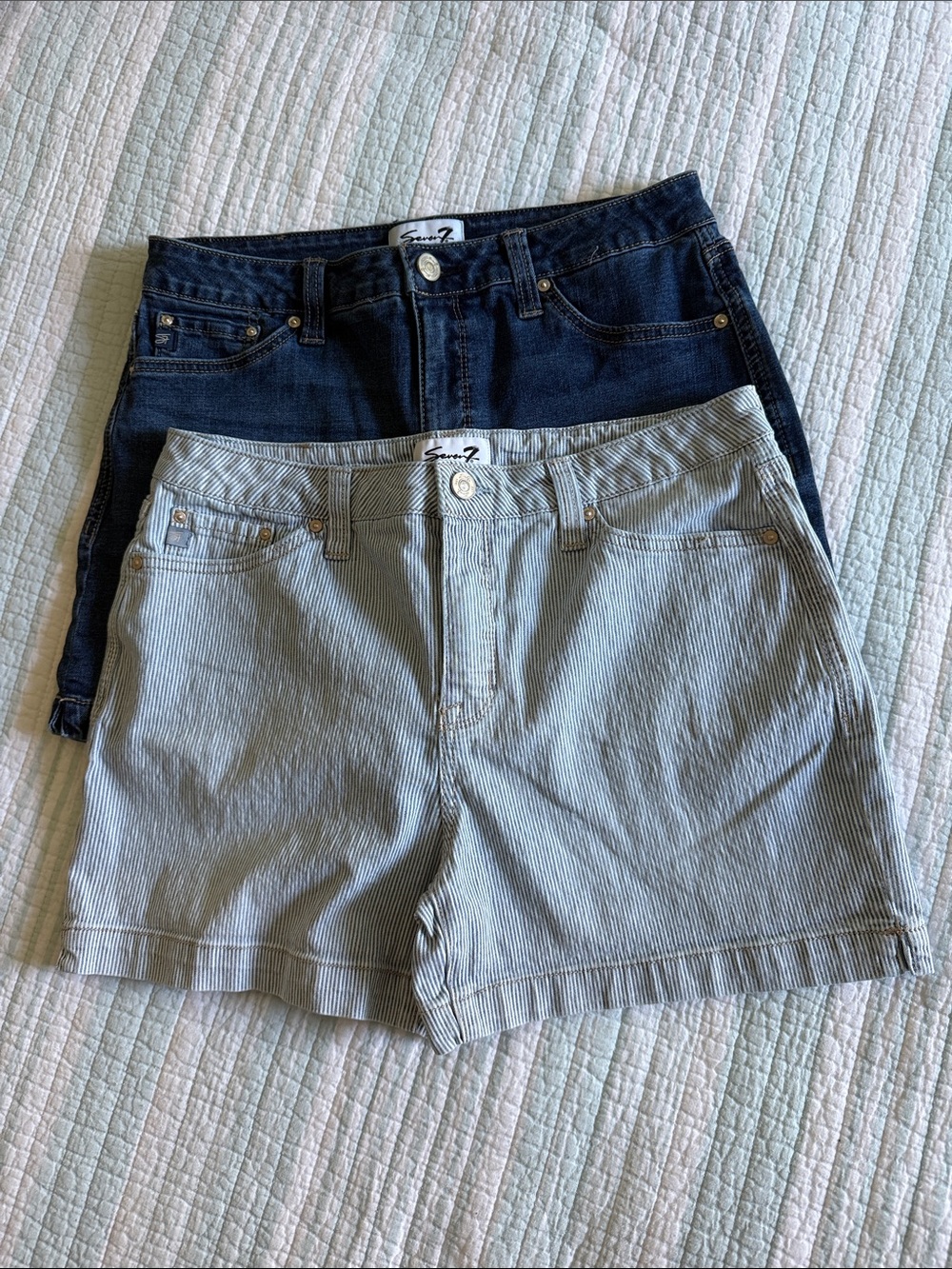 Seven7 Dark Blue Denim and Light Blue Pinstripe Women’s Shorts (two pair) 💙🩵